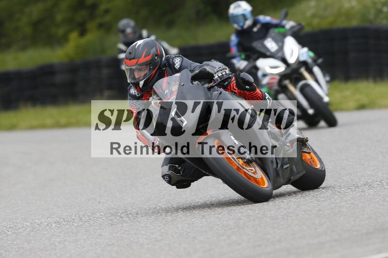 /Archiv-2024/13 22.04.2024 Plüss Moto Sport ADR/Einsteiger/1